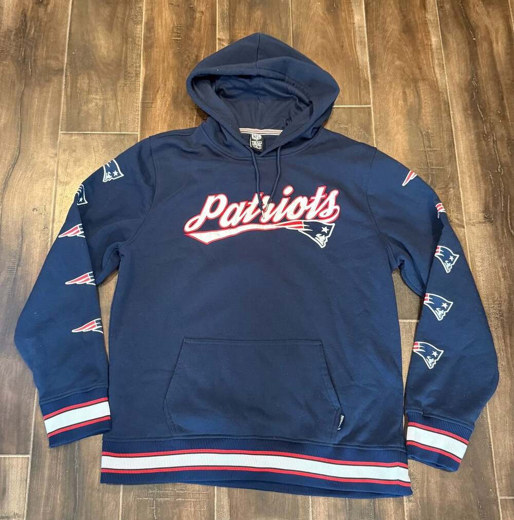 NFL Team Apparel New England Patriots Hoodie Size XL Blue Script Logo